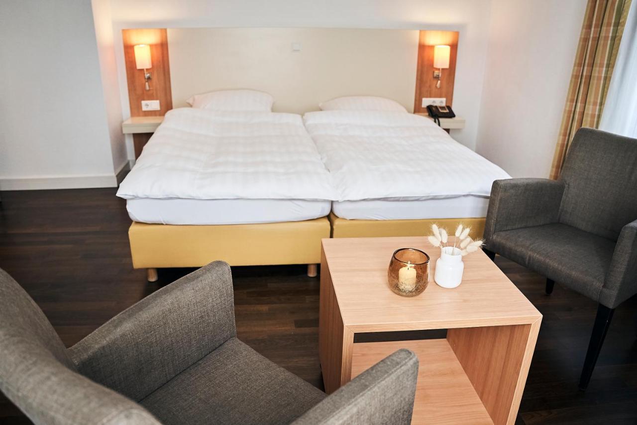Hotel Parkhaus Huegel